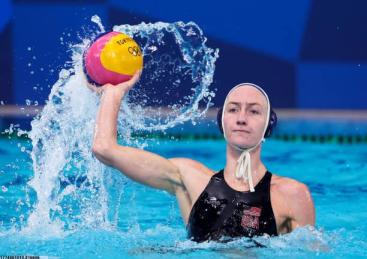 媒体合作与传播